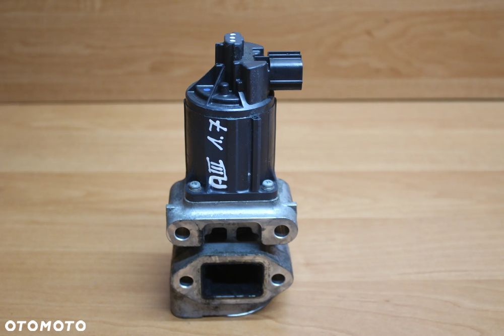 ZAWÓR EGR OPEL ASTRA H J MERIVA B ZAFIRA C B MOKKA CORSA D 1.7 CDTI A17DTR 8973766633 - 1