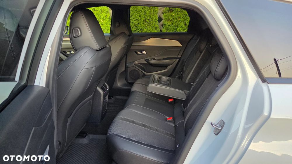 Peugeot 308 1.2 PureTech GT S&S EAT8 - 13