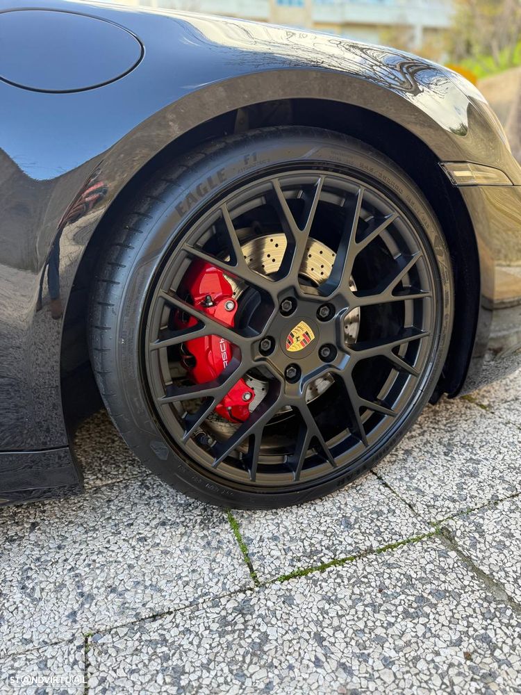 Porsche 911 (992) - 33