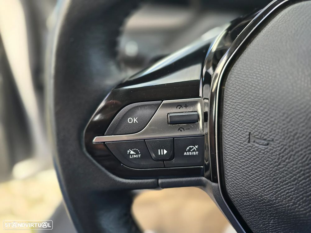 Peugeot 308 SW 1.5 BlueHDi Allure EAT8 - 22