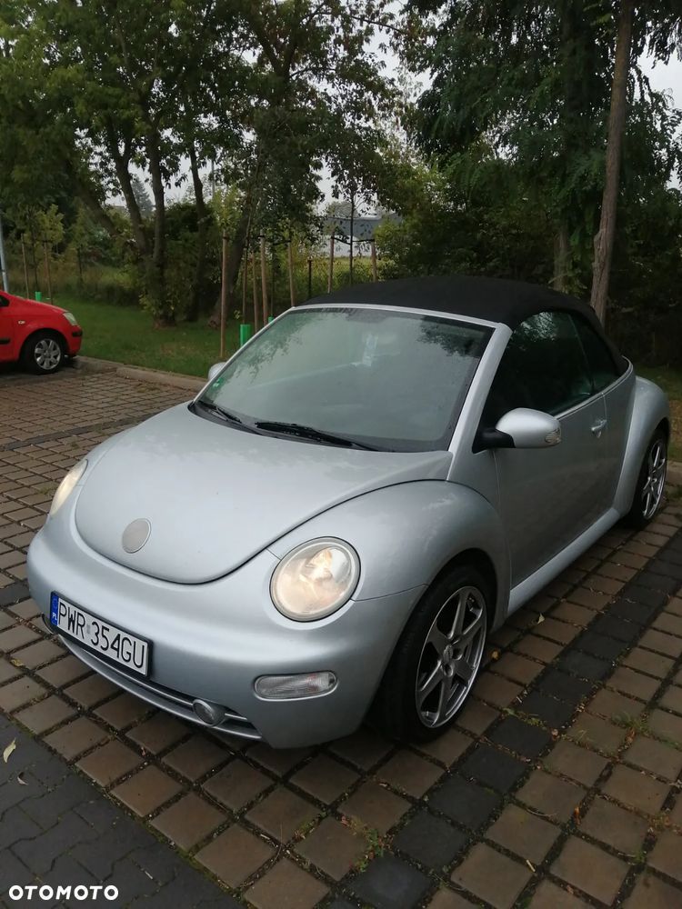 Volkswagen New Beetle - 8