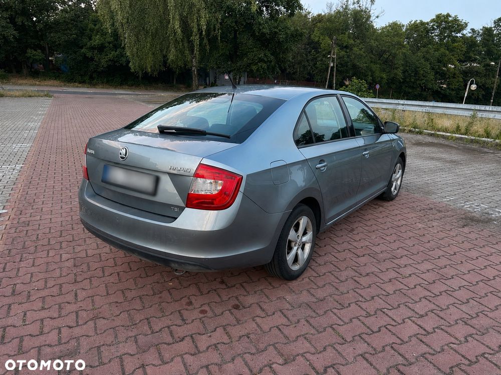 Skoda RAPID 1.2 TSI Ambition - 5