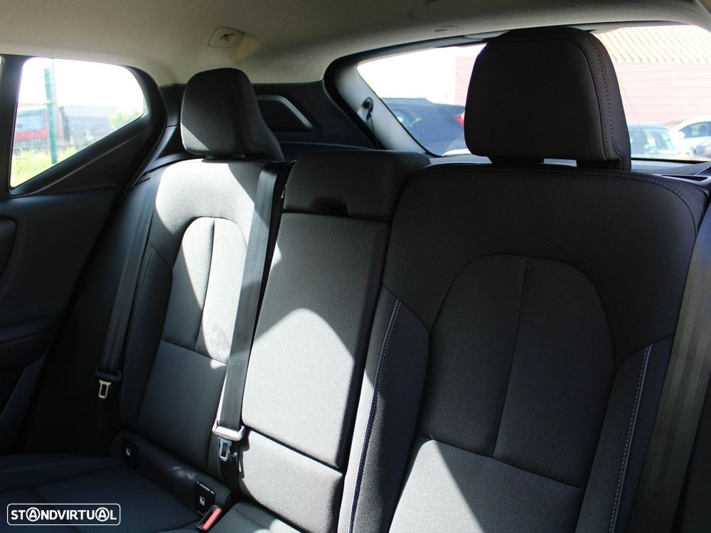 Volvo XC 40 1.5 T2 Momentum - 47