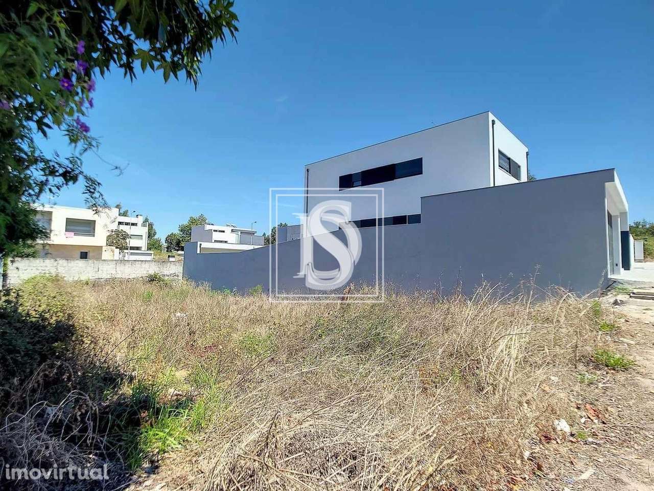 Terreno com projeto aprovado em Gondim, Castêlo da Maia - Grande imagem: 5/17