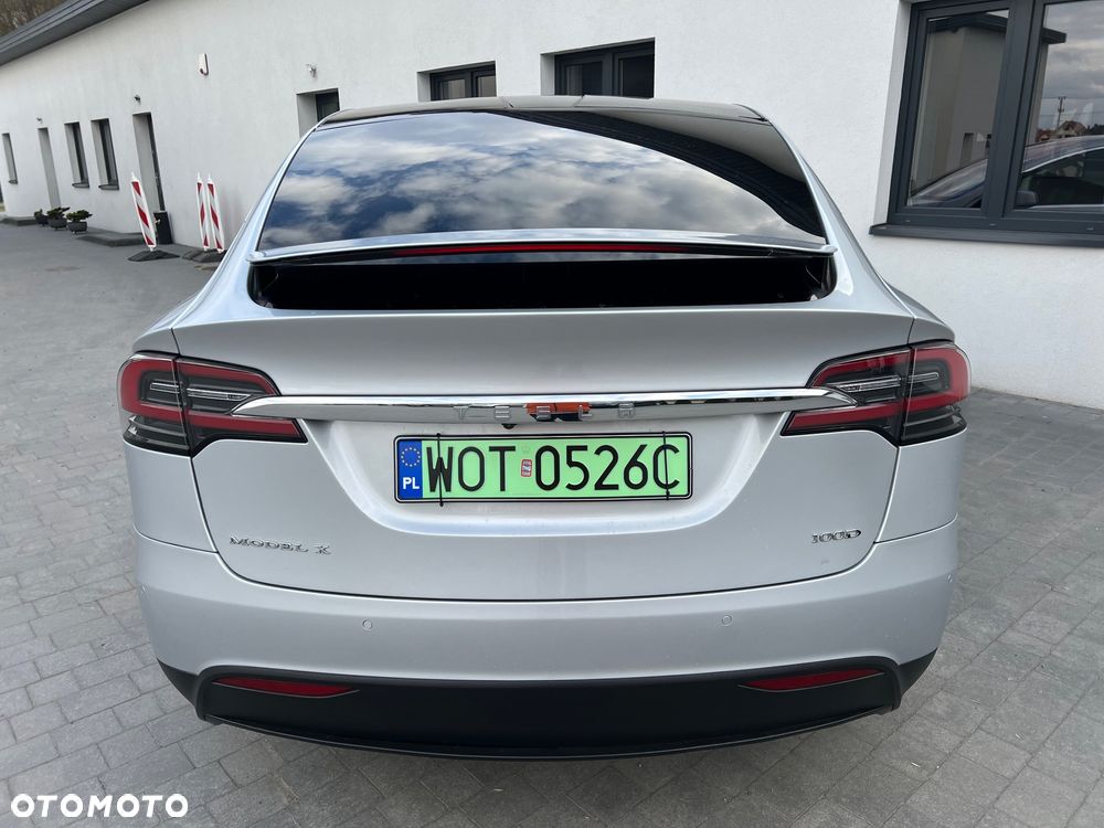 Tesla Model X 100D Allradantrieb - 4