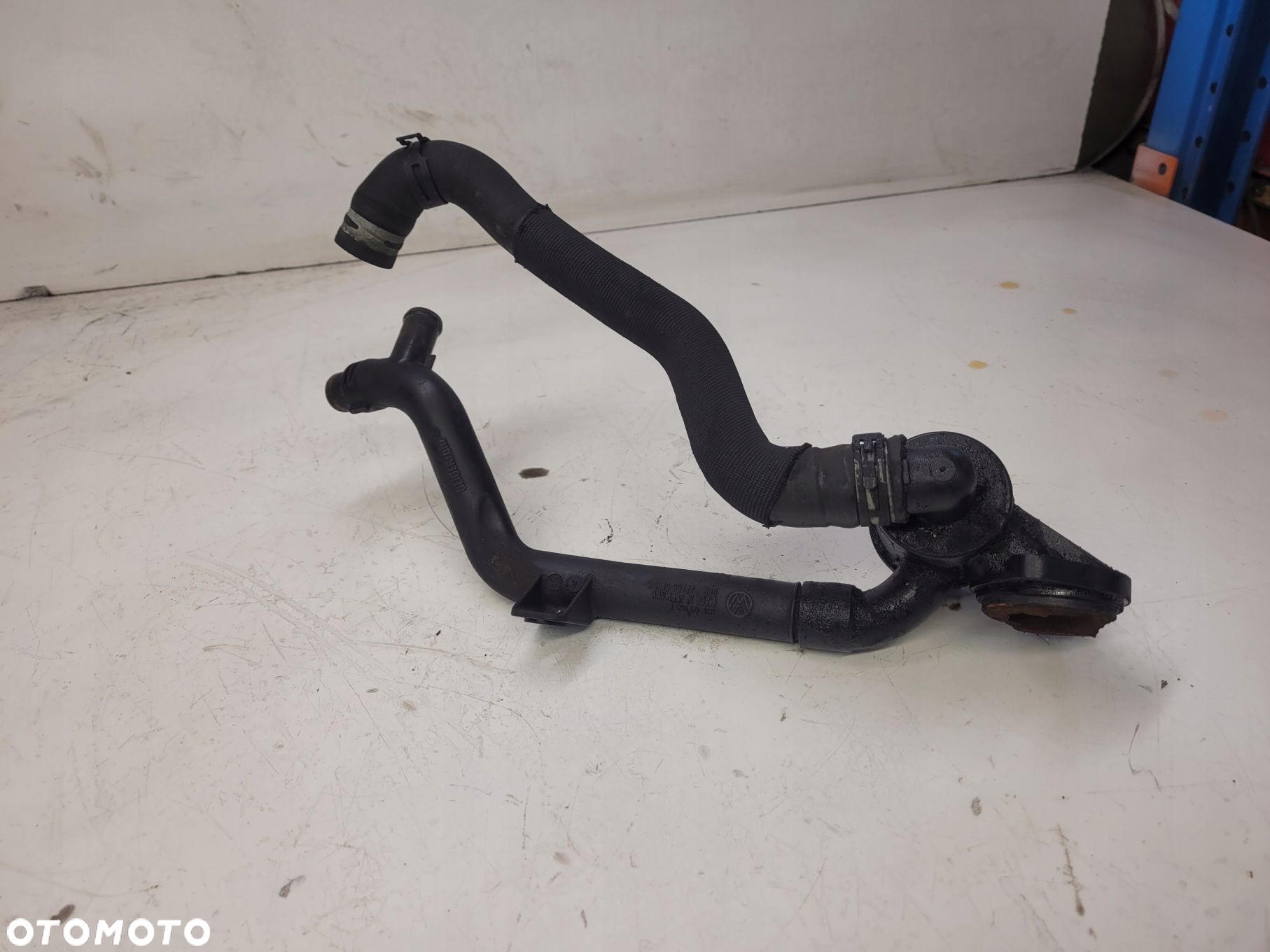 TERMOSTAT KRÓCIEC AUDI VW SKOD 2.0 TDI 03L121111AD - 2