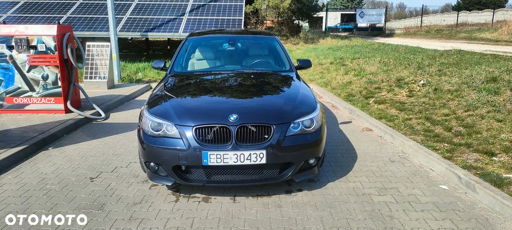 BMW Seria 5 530i - 1