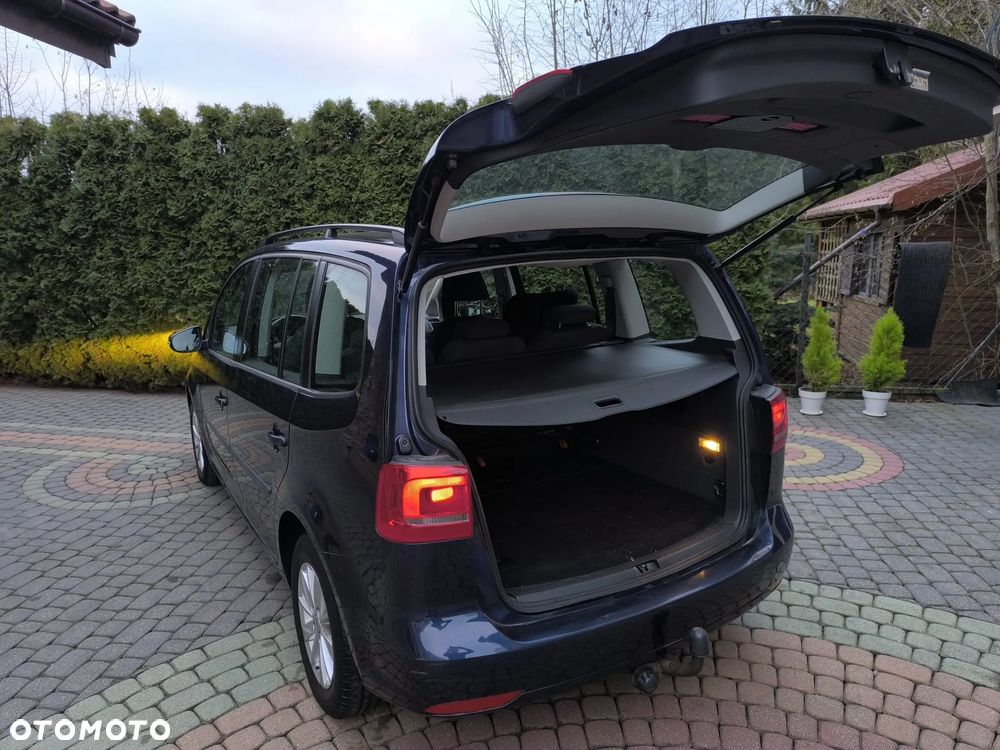 Volkswagen Touran 1.6 TDI DPF Life - 11
