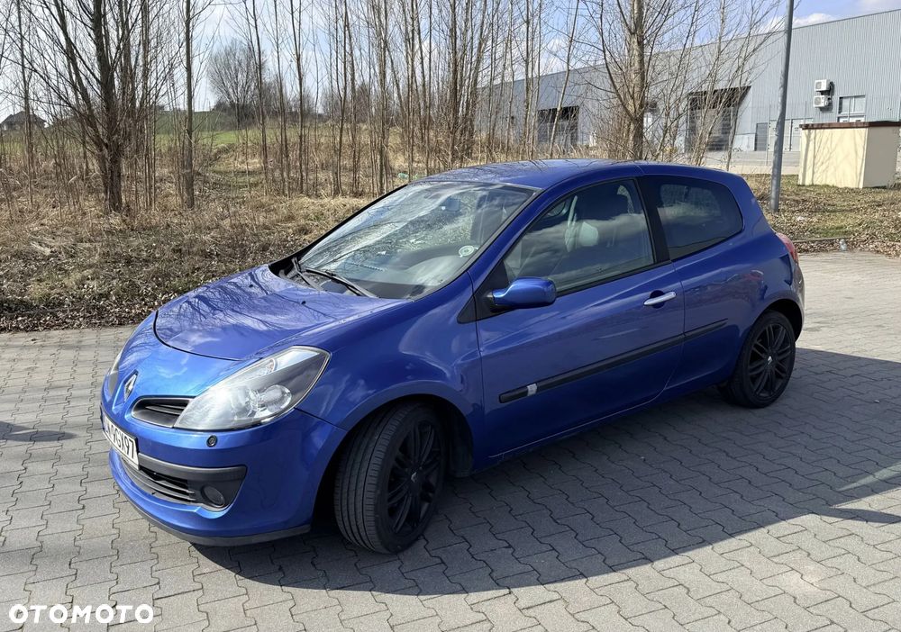 Renault Clio - 2
