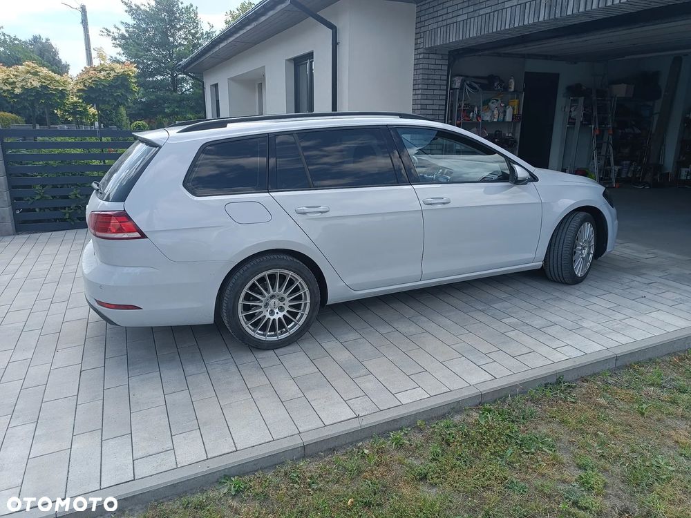 Volkswagen Golf VII 1.6 TDI BMT Trendline - 2