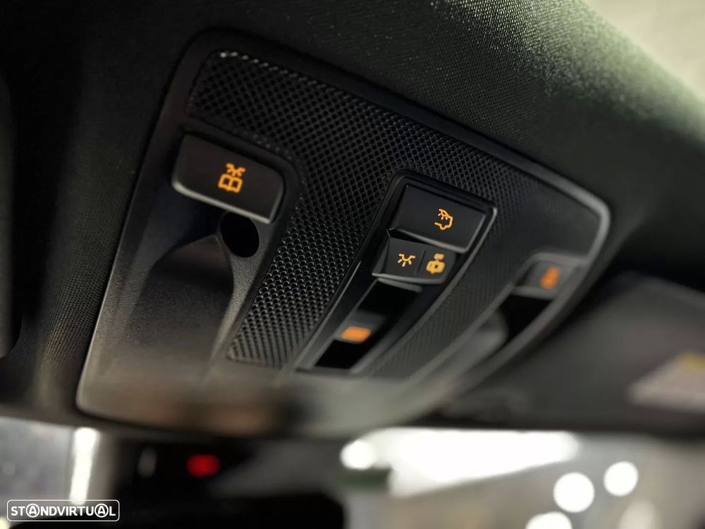 Mercedes-Benz A 45 AMG 4-Matic - 39