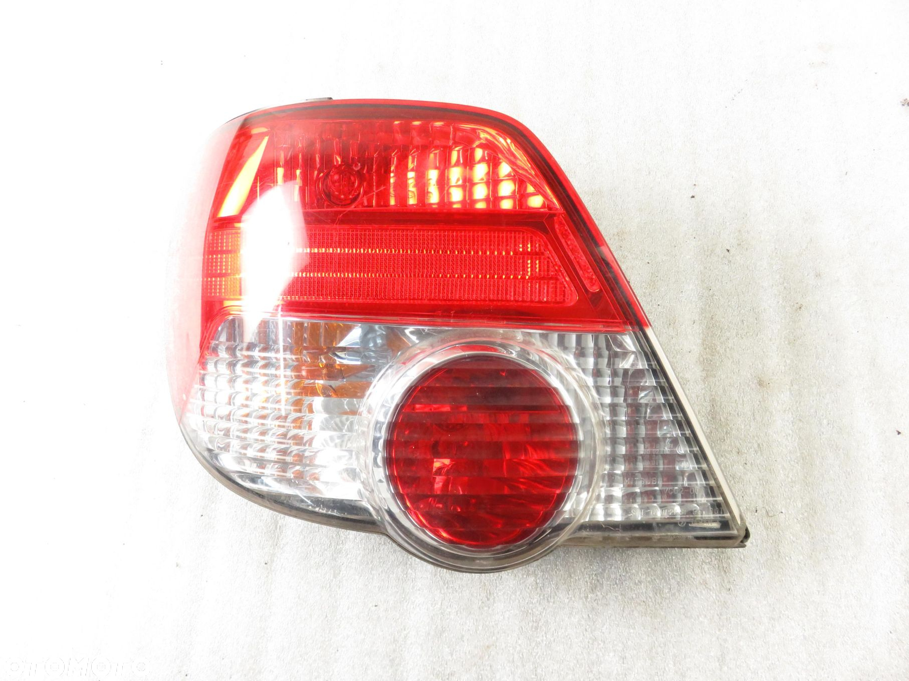 LAMPA LEWA TYLNA SUBARU IMPREZA II - 2