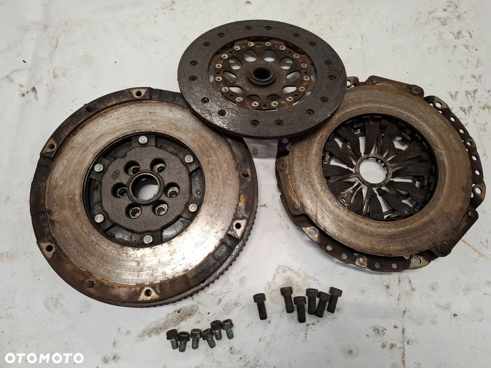 Zestaw Komplet Sprzęgła Tarcza Docisk Dwumas Koło Zamachowe 2.0TFSI 06D105266A - 1