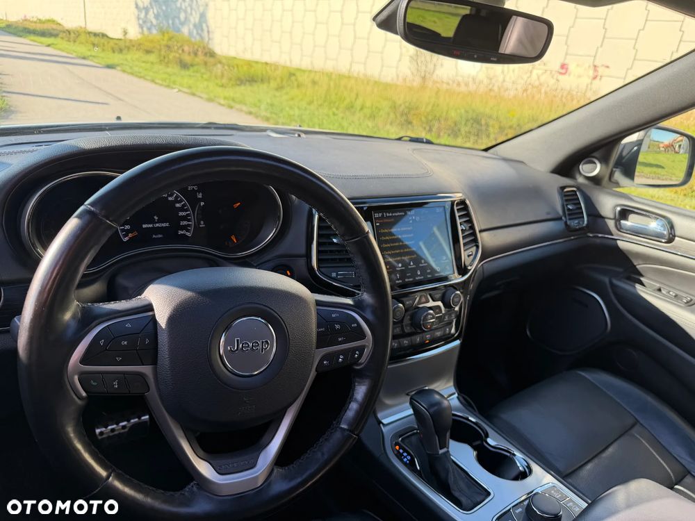 Jeep Grand Cherokee 5.7 V8 HEMI Overland Summit - 12