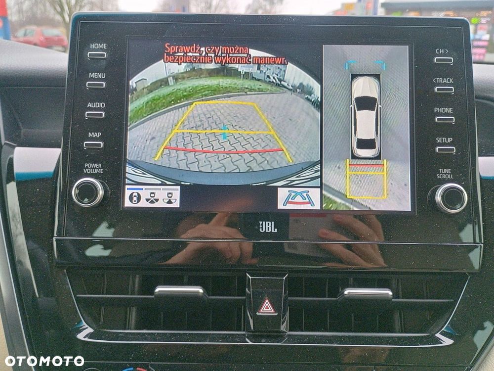 Toyota Camry 2.5 Hybrid Executive CVT - 25