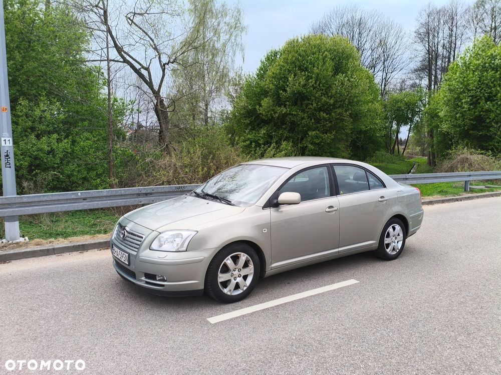 Toyota Avensis 2.0 VVT-i Sol - 2