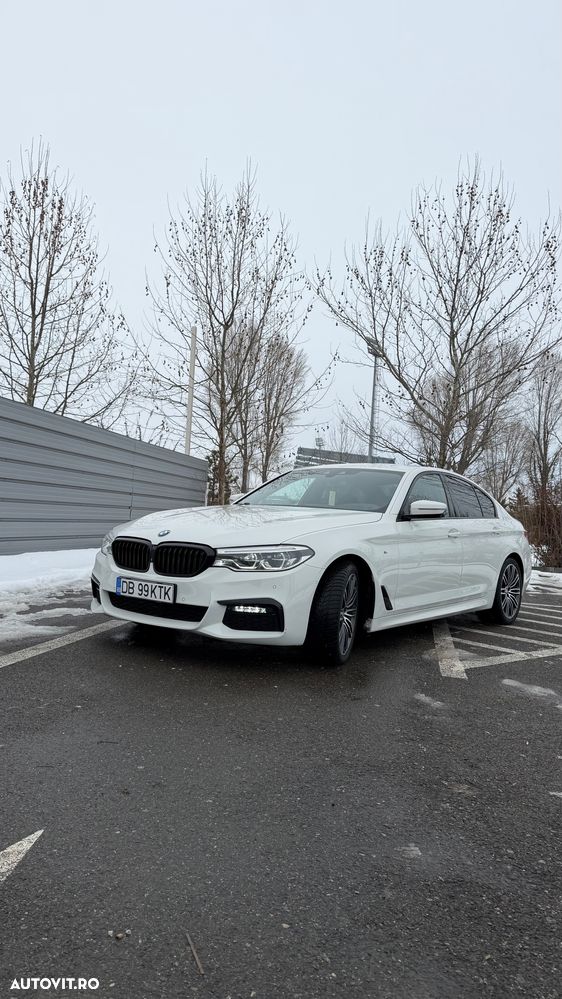 BMW Seria 5 520d AT - 1