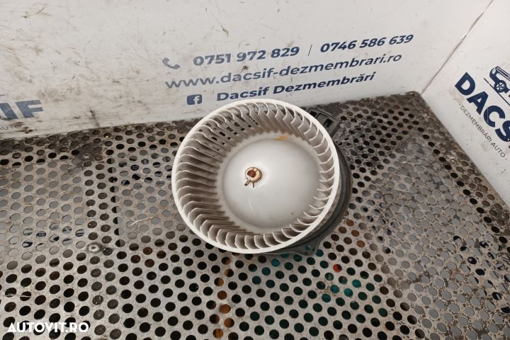 Aeroterma Mazda 6 GG (facelift)  [din 2005 pana  2007] seria wagon 2.0 MZR-CD MT (143 hp) - 1