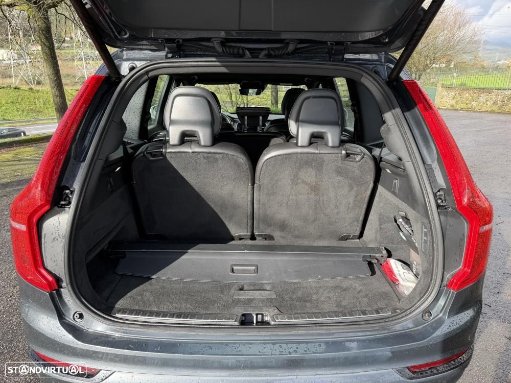 Volvo XC 90 2.0 D4 R-Design - 29