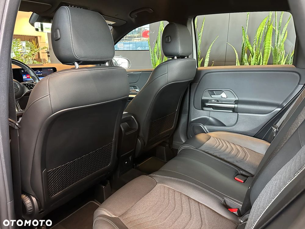 Mercedes-Benz Klasa B 200 d Progressive 8G-DCT - 11