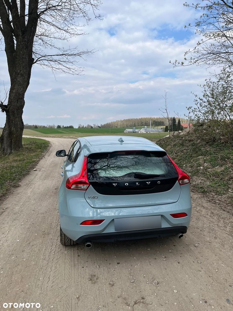 Volvo V40 D2 Drive-E SCR Momentum - 15