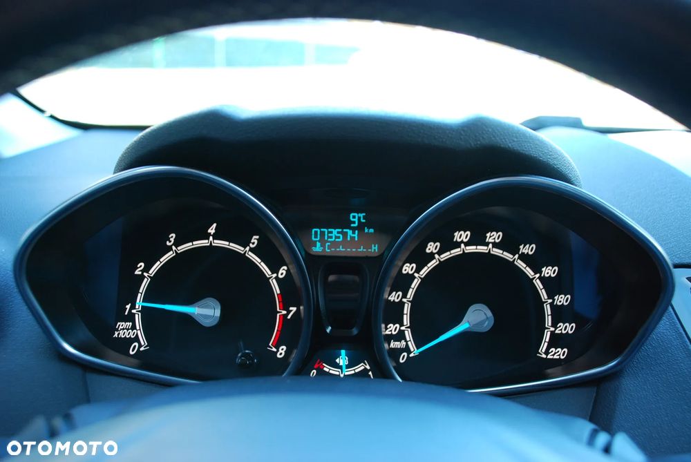 Ford Fiesta 1.0 EcoBoost Titanium EU6 - 21