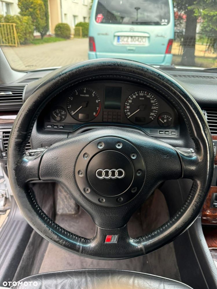 Audi A8 4.2 Quattro Tiptronic - 9