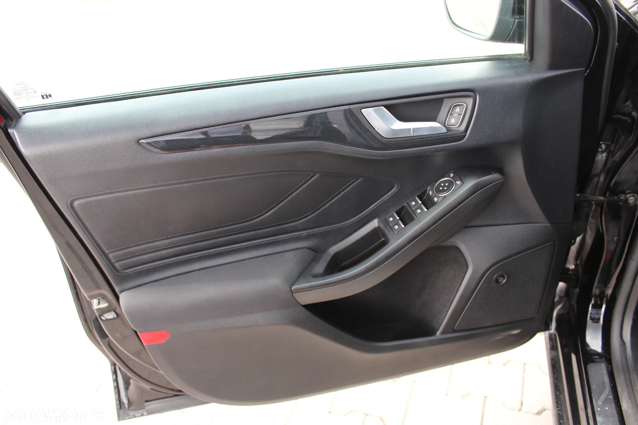 Ford Focus 1.0 EcoBoost ST-Line Black ASS - 11