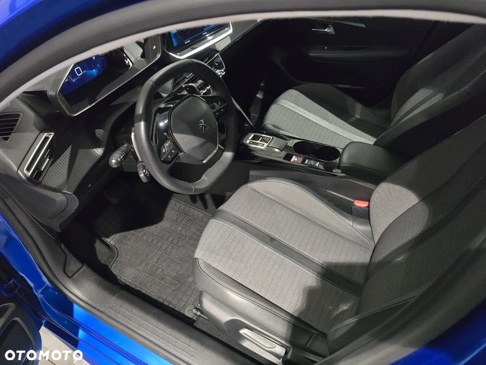 Peugeot 208 1.2 PureTech Allure S&S EAT8 - 12