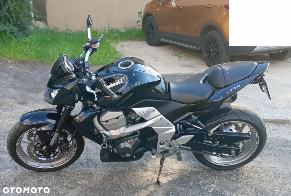 Kawasaki ZR - 2