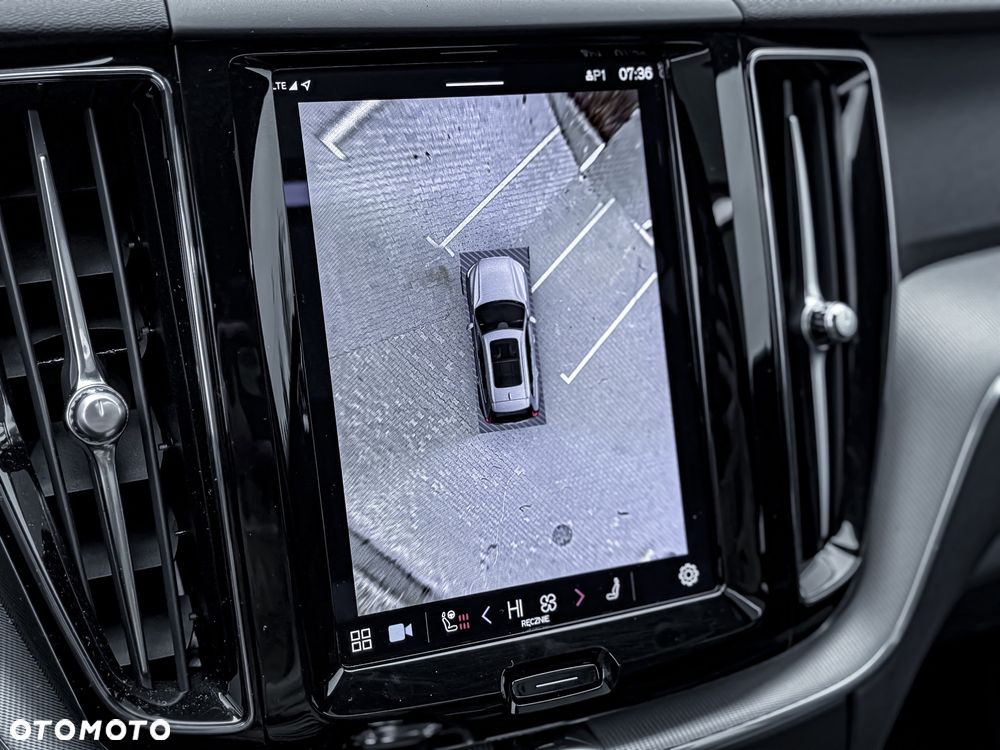 Volvo XC 60 B4 D Ultimate Dark - 21