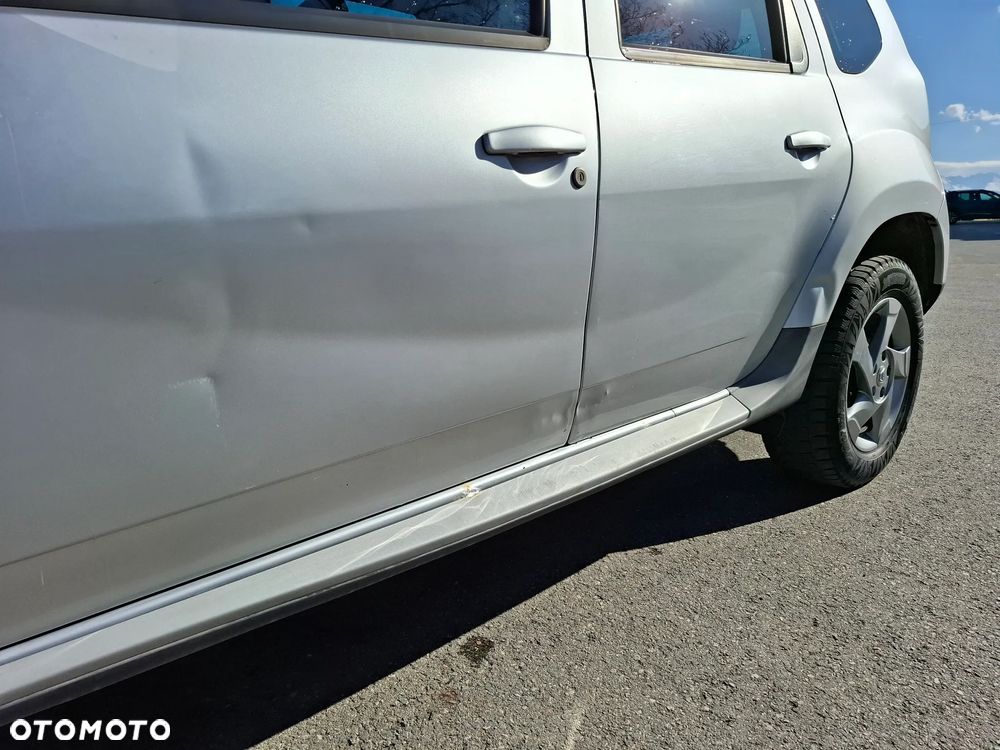 Dacia Duster 1.6 16V 105 4x4 Laureate - 8