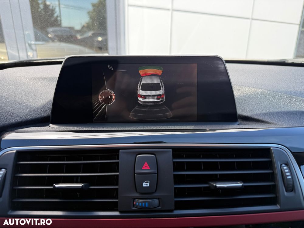 BMW Seria 3 320d Aut. Sport Line - 16
