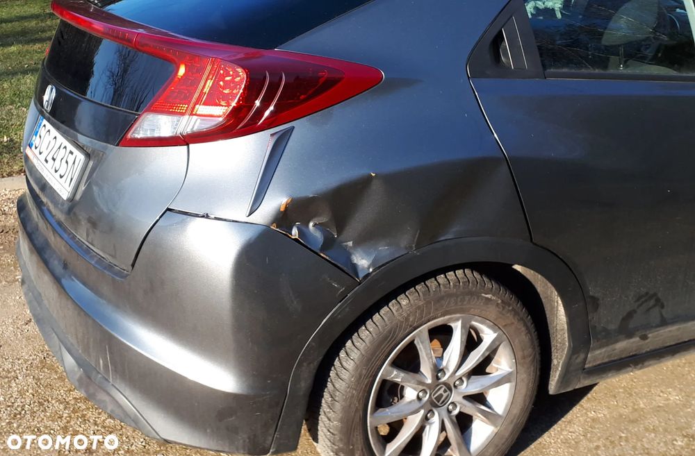 Honda Civic 1.8 Sport - 22