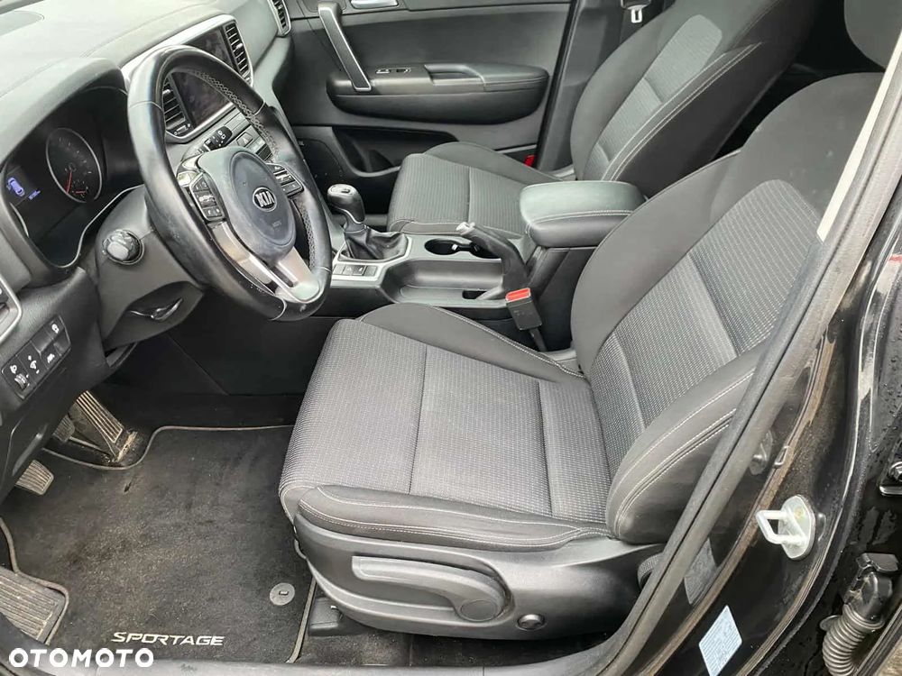 Kia Sportage 1.6 CRDI 2WD Eco-Dynamics+ (48V M-H) Black Edition - 5