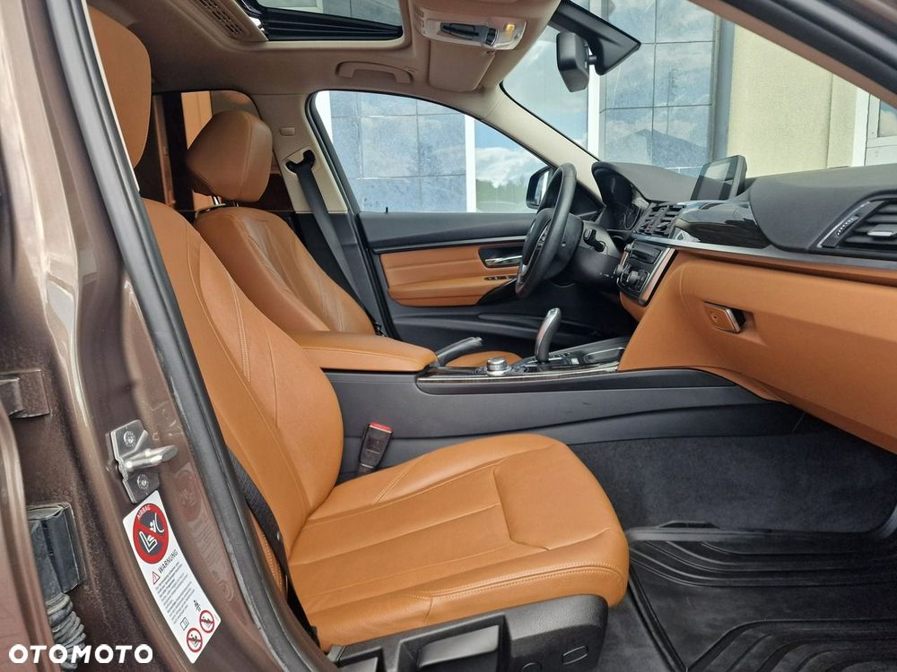 BMW Seria 3 318d Luxury Line - 26