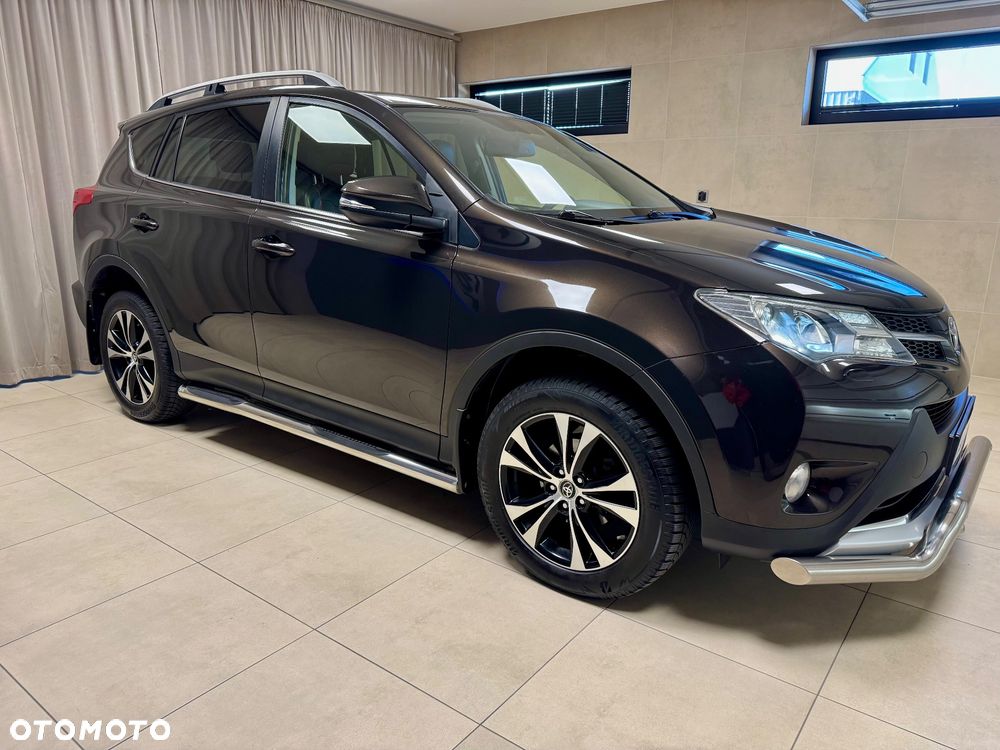 Toyota RAV4 - 10