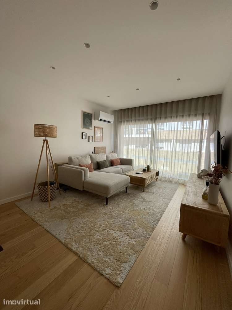 Apartamento T2 Novo em Oliveira do Douro | Mobilado e pronto habitar - Grande imagem: 4/34