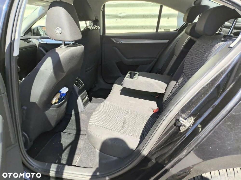 Skoda Octavia 1.8 TSI Ambition - 7