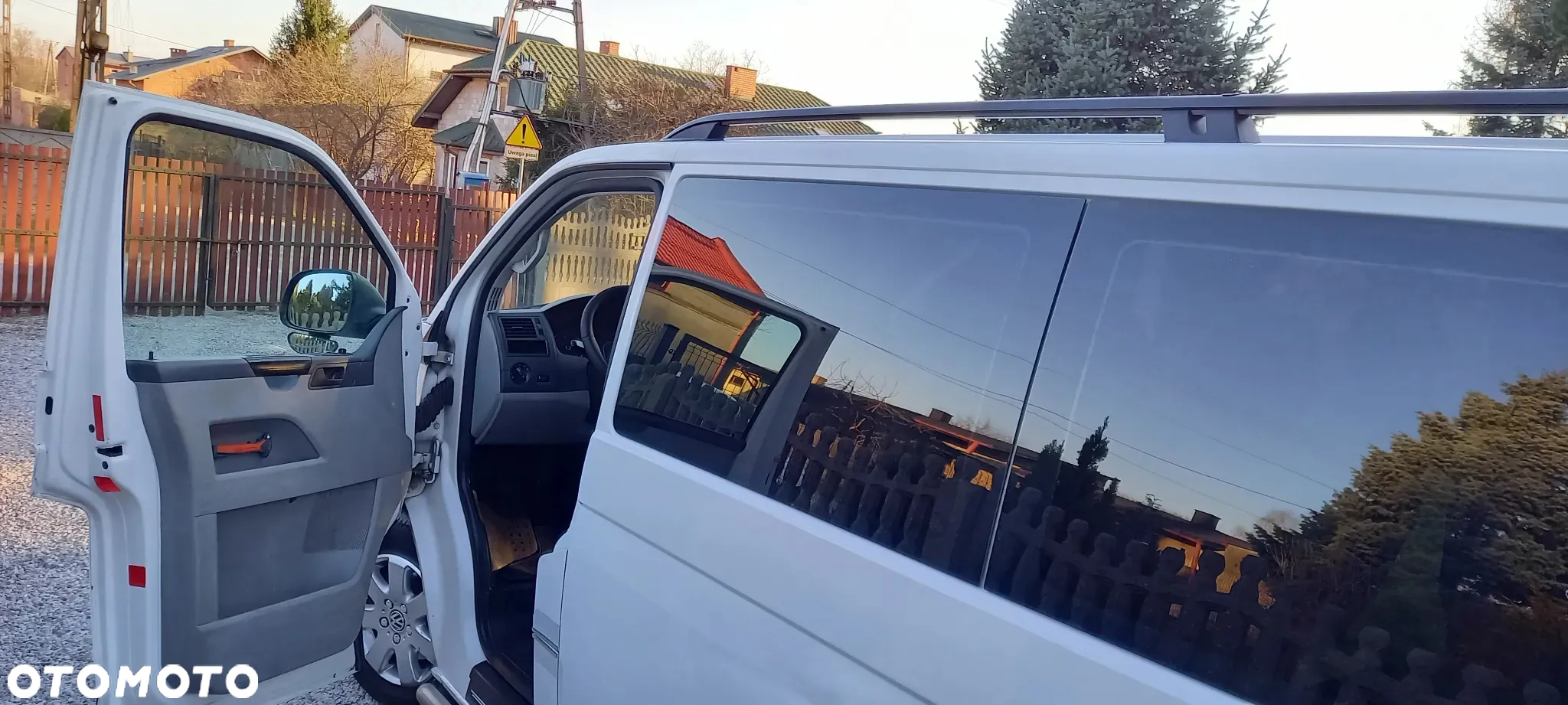 Volkswagen Transporter Caravelle Kurz DSG Comfortline - 10