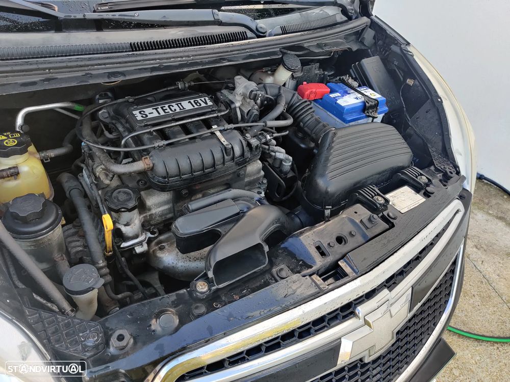 Chevrolet Spark 1.0 L - 10