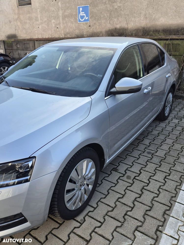 Skoda Octavia 1.4 TSI DSG Style - 5