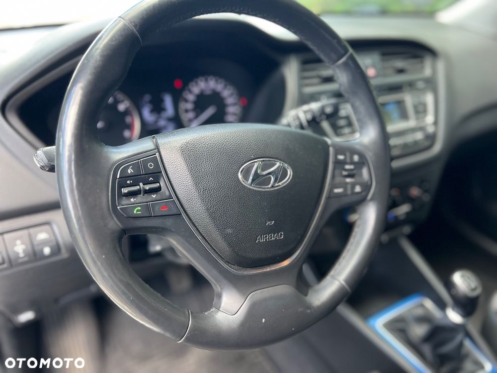 Hyundai i20 1.25 Classic + - 27