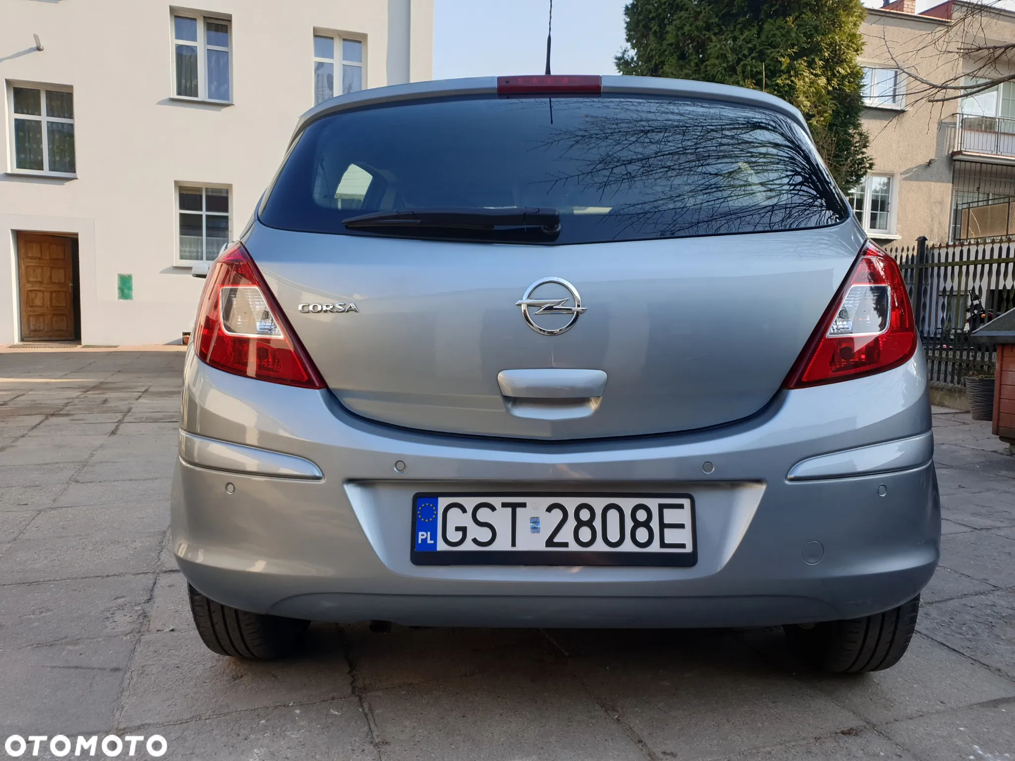 Opel Corsa 1.4 16V Energy - 10