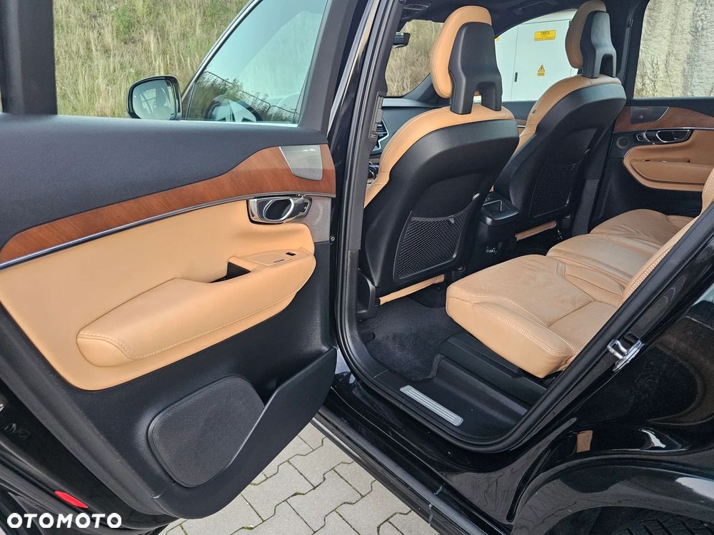 Volvo XC 90 D5 AWD Geartronic Inscription - 12