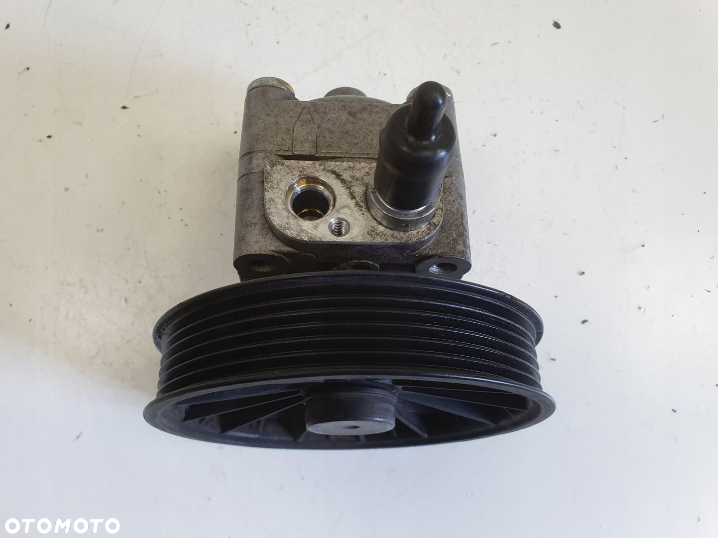 Volvo S60 I V70 II XC90 2.4 D5 POMPA WSPOMAGANIA 30741790 - 3