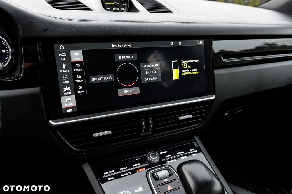 Porsche Cayenne S E-Hybrid - 37