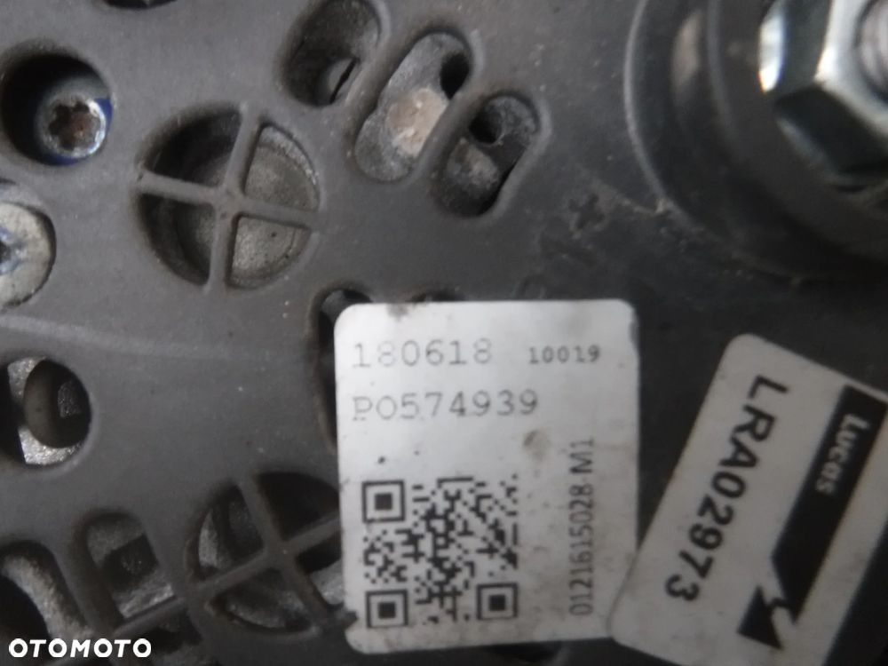 Land Rover Freelander II 2 2.2 TD4  alternator - 4
