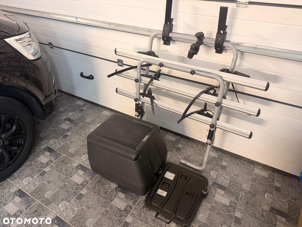 Volkswagen Multivan - 26