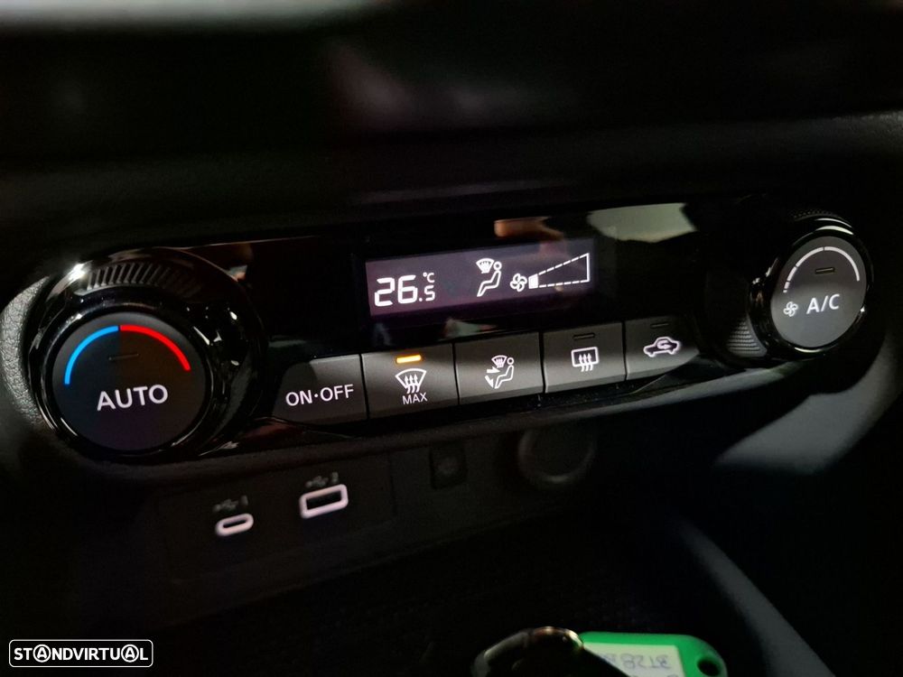 Nissan Juke 1.0 DIG-T N-Connecta DCT - 14